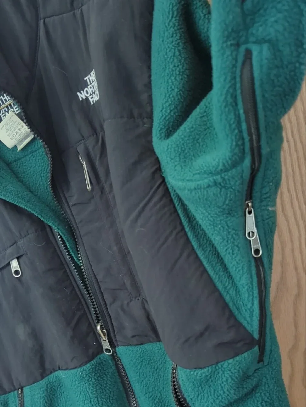 The North Face Teal Green and Black Lightweight Fleece Jacket
